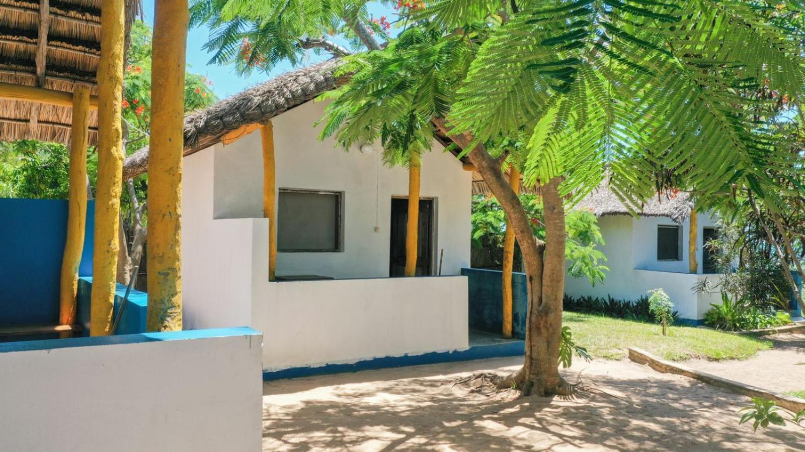 Complexo Alemanha - Vilanculos Backpacker Exteriör bild